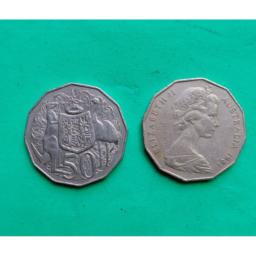 Koin Koleksi 50 Cent Australia 1981 - Gambar Queen Elizabeth II & Lambang Negara