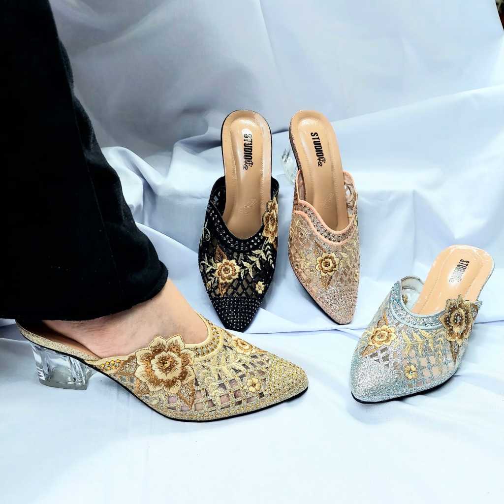 [**UKURAN JUMBO] StudioF+62 Sandal Pesta Wanita Hak Kaca HK-ROSE