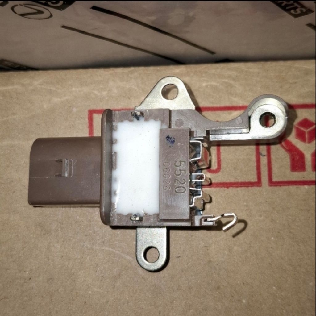 IC dinamo ampere alternator Innova Reborn Fortuner VRZ Hilux Revo Avanza Xenia ROCKY RAIZE. ORIGINAL