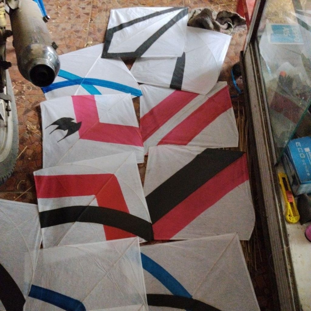 layangan seot dusta ukuran 54,