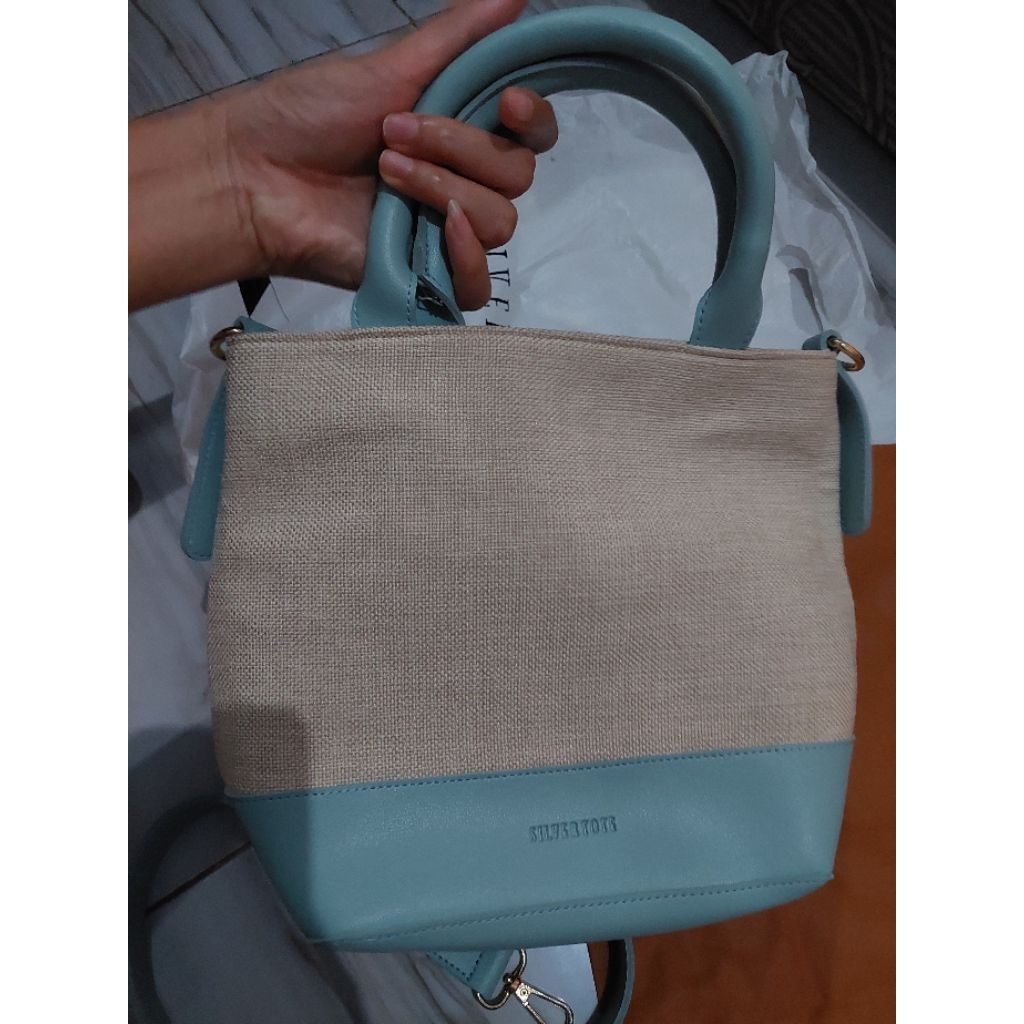 PRELOVED TAS - TAS SILVERTOTE IVANKA
