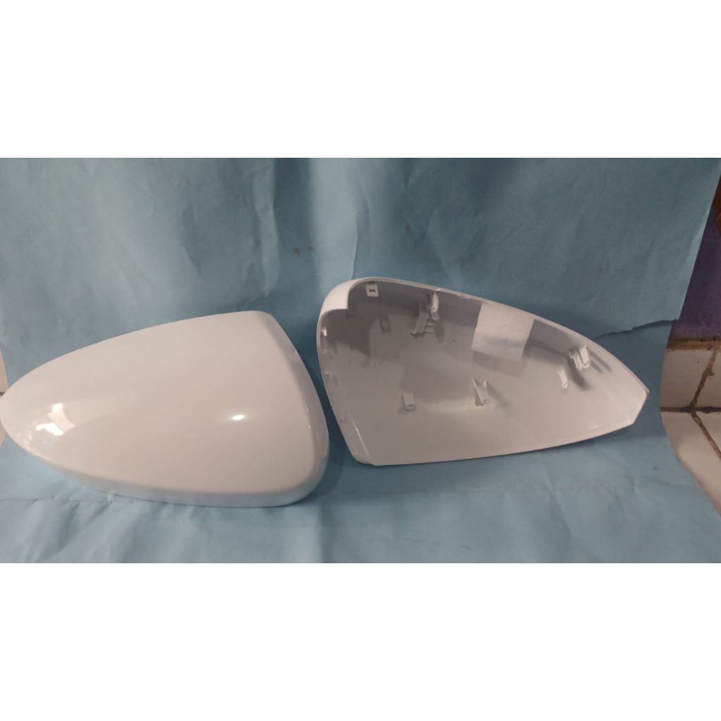 Cover Spion mobil Avanza Veloz tahun 2020-2024