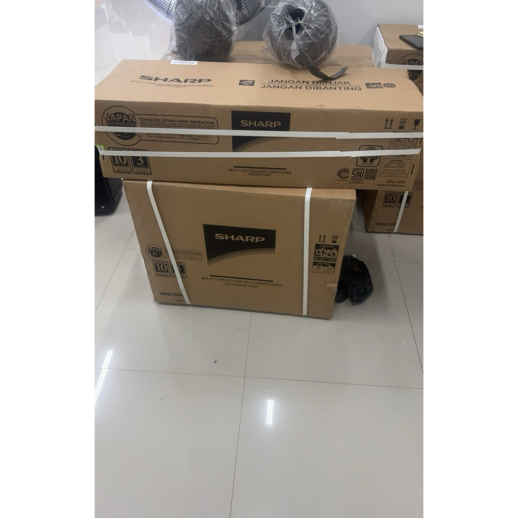 ac sharp ah-A 5 bey