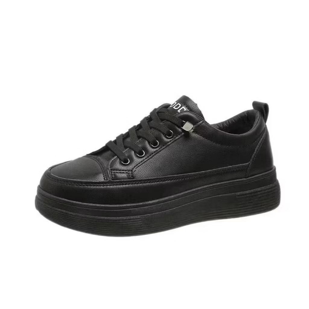 Sepatu Sneakers Hitam Putih sepatu sekolah wanita SD SMP SMA sepatu hitam  fashion perempuan