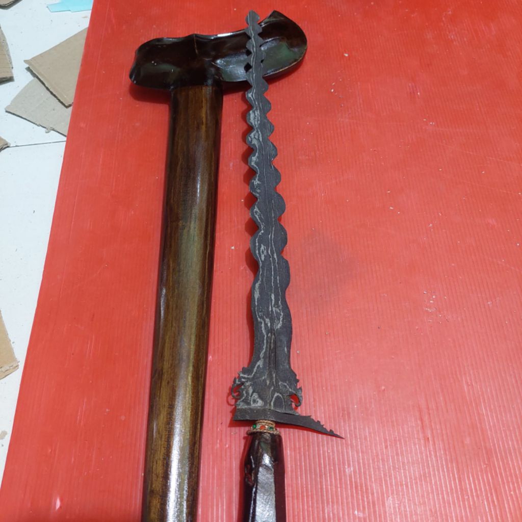 keris kolomunyeng karno tinanding