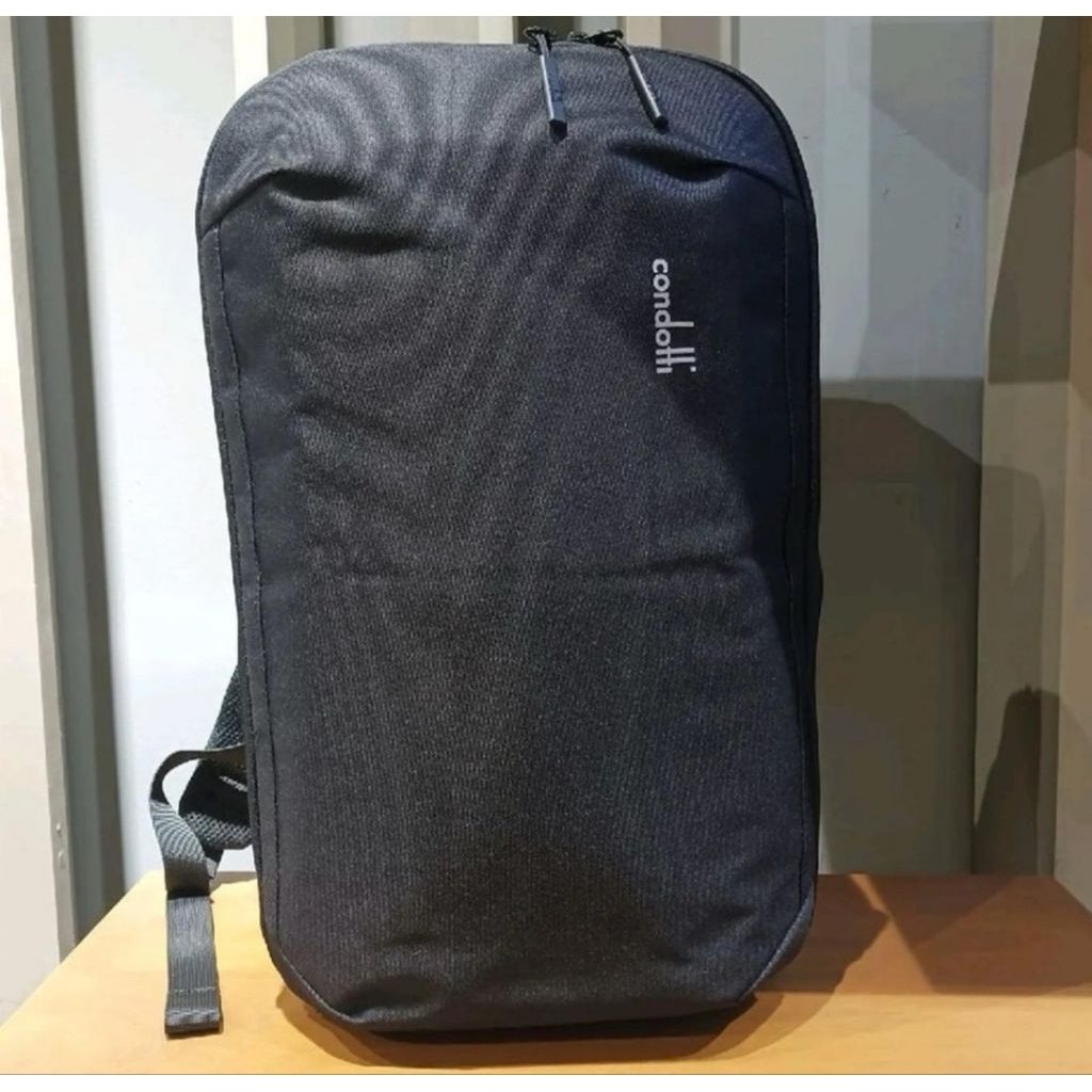 TAS RANSEL CONDOTTI BAGPACK LAPTOP 15,6 INCH KAPASITAS 24 L BLACK