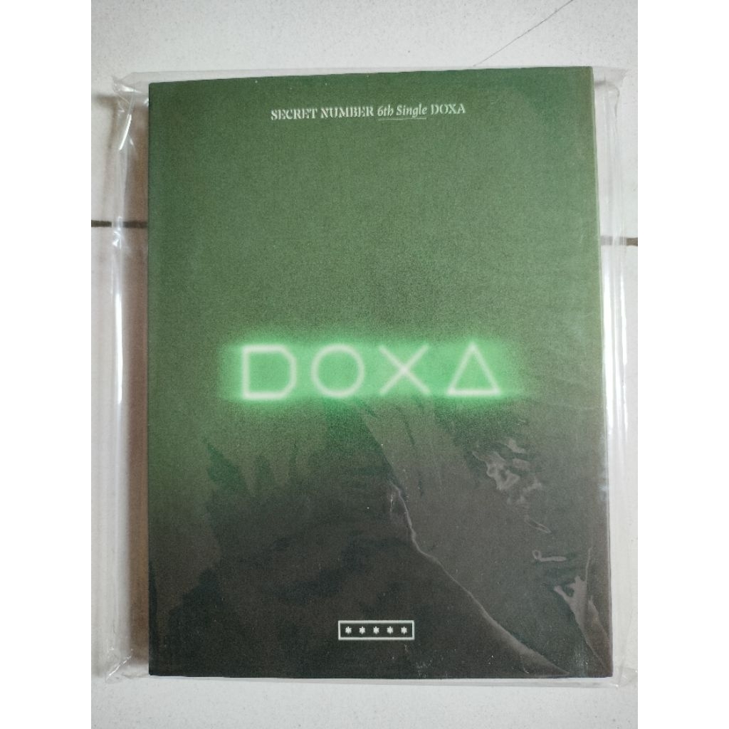 album only SECRET NUMBER doxa
