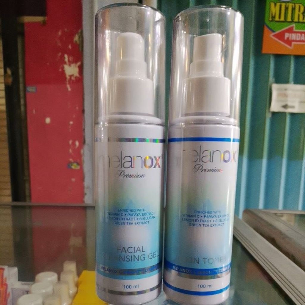 paket melanox cleansing gel & melanox skin toner