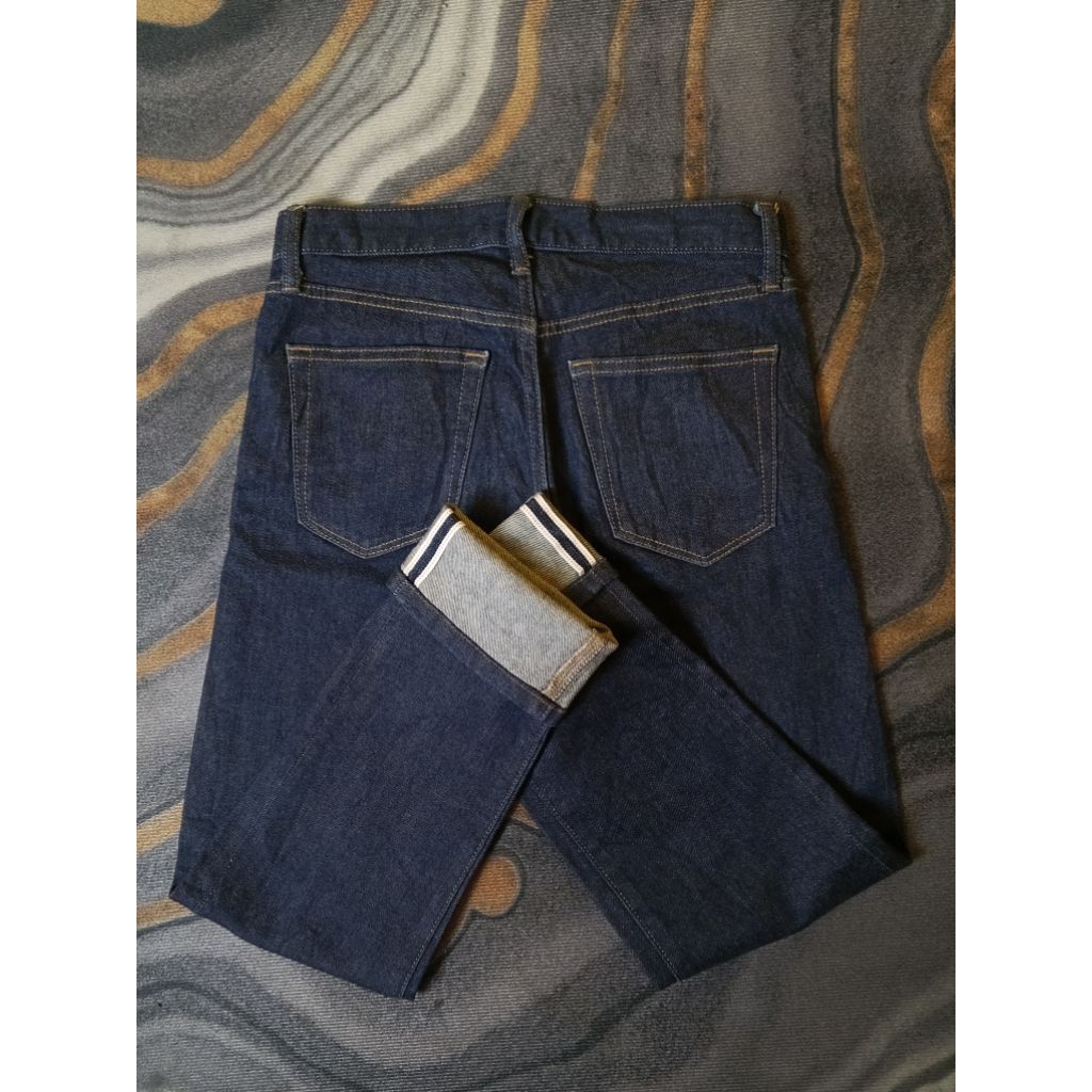 Celana Panjang Jeans Uniqlo Selvedge Denim Second Original‎