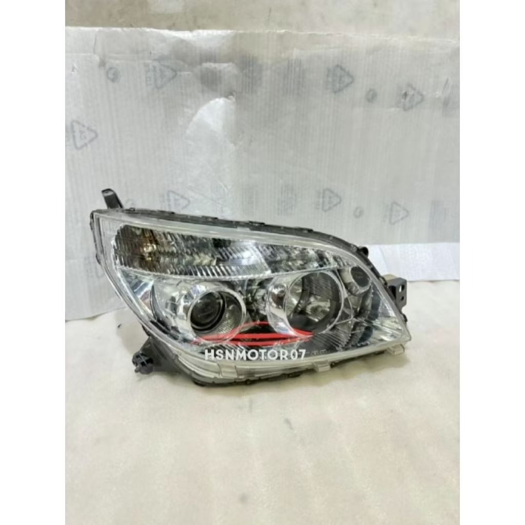 headlamp lampu depan rush/terios 2012 original