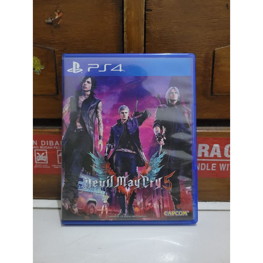 DEVIL MAY CRY 5 PS4