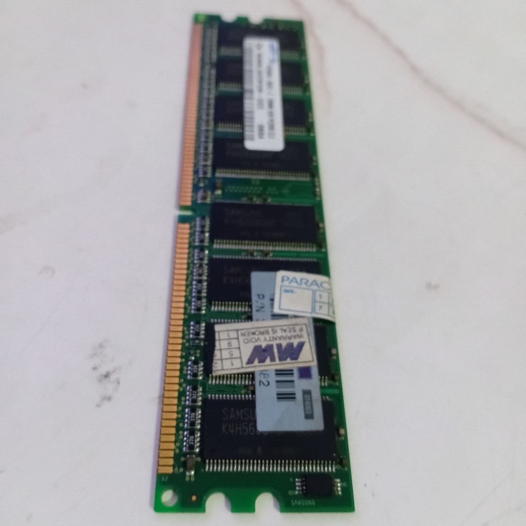 RAM SAMSUNG 256MB DDR PC3200/DDR1 SDRAM, KECEPATAN 400 MHz