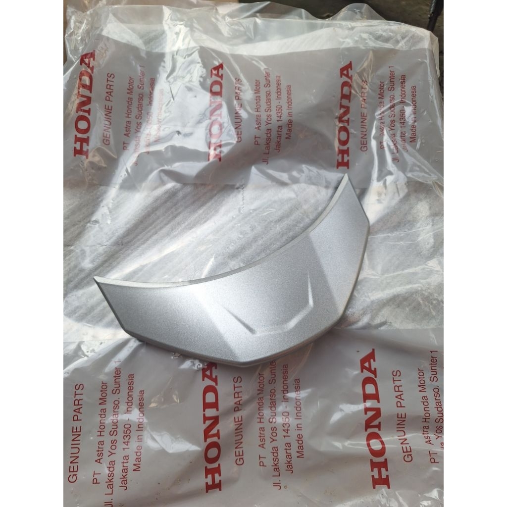 garnish garnis tail light cover lampu belakang aksesoris pcx 150 k1z