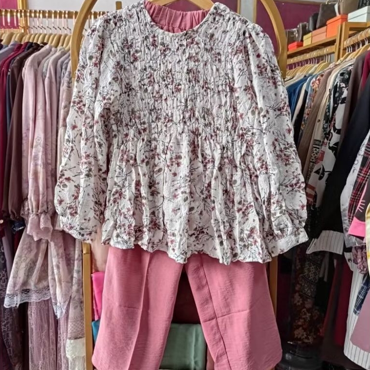 Setelan Celana Wanita Motif Floral Crinkle