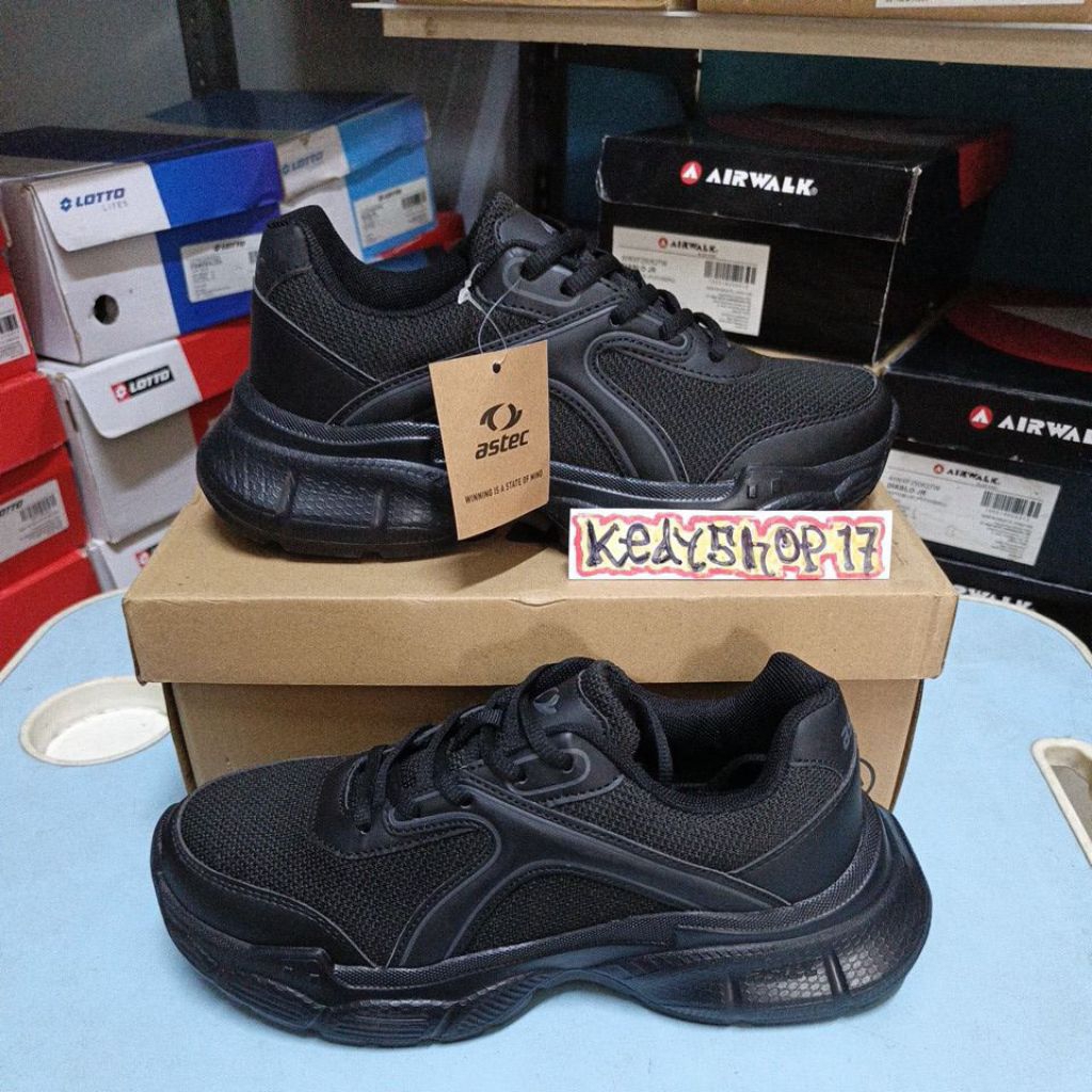 Sepatu Olahraga Astec Lakh Full Black Original Resmi Sport station.