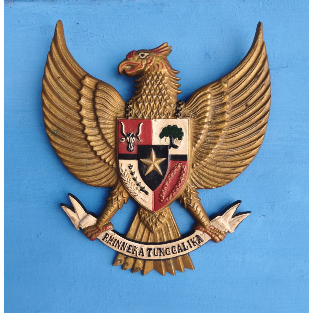 Hiasan Dinding Garuda Pancasila Vintage
