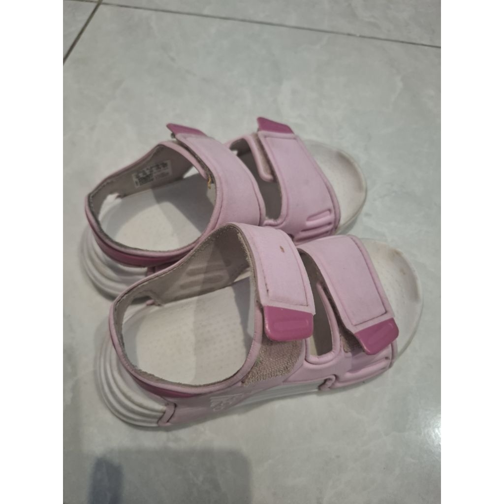 sandal anak Adidas