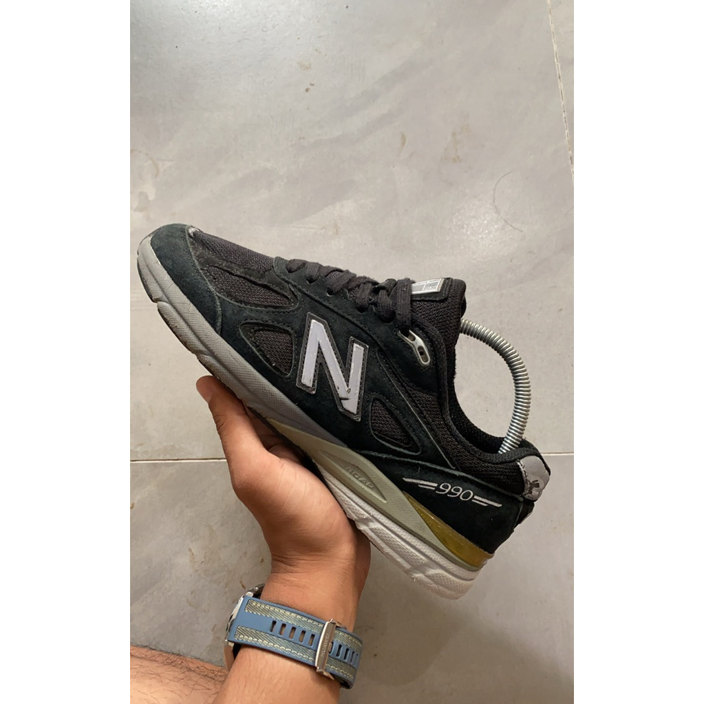 nb990v4