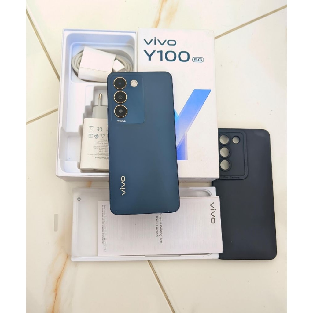 VIVO Y100 5G RAM 8/256 SECOND FULSET