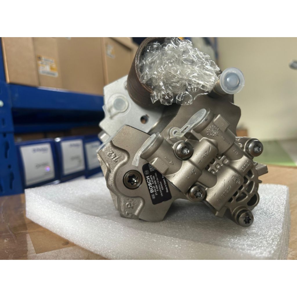 Komatsu Fuel Supply Pump Genuine 6754-71-1012