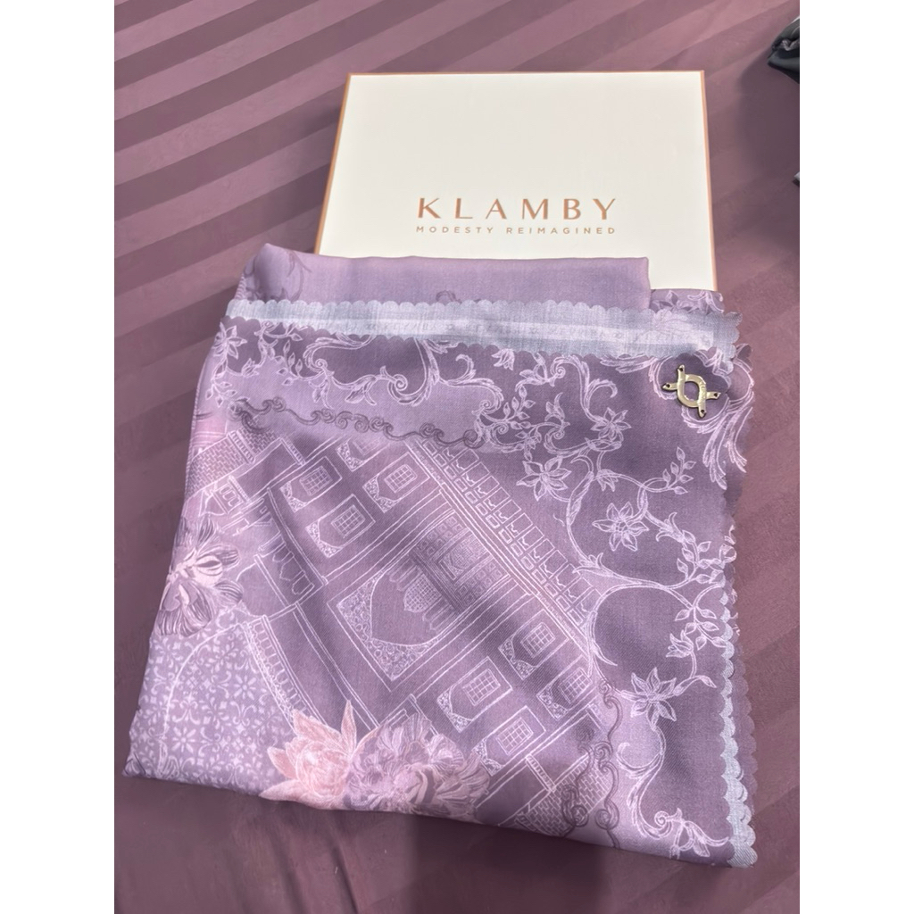 Wearing Klamby Jaipur Scarf preloved