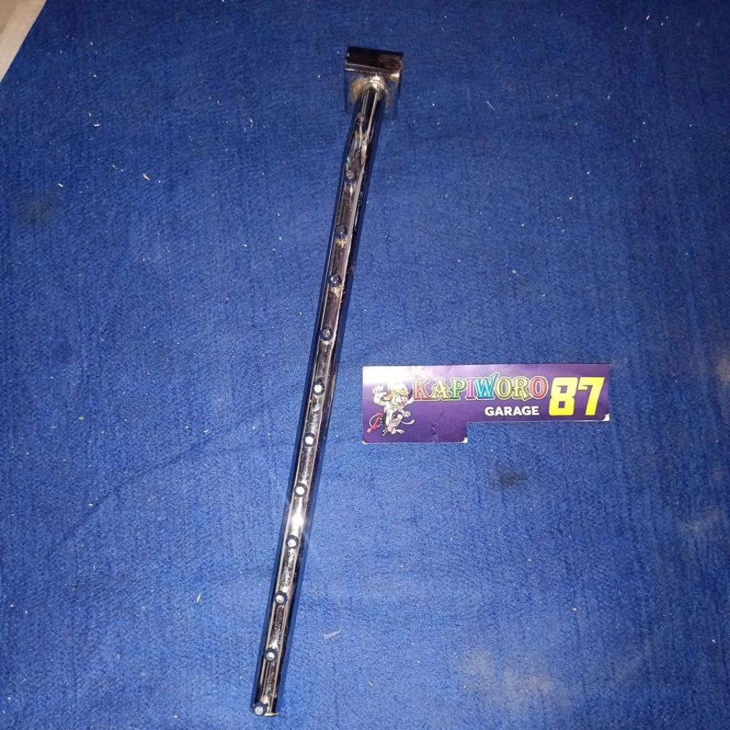 suling hanger besi pipa kotak/gantungan hanger  besi paku 12 bahan besi crome