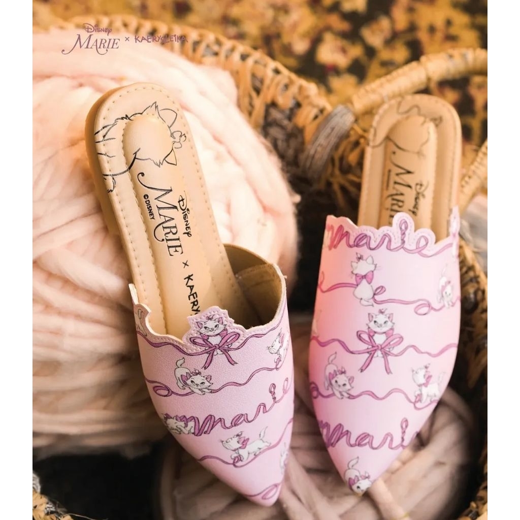 Kaerysleika Aristocats || Duchess Slipper Pointy Blush
