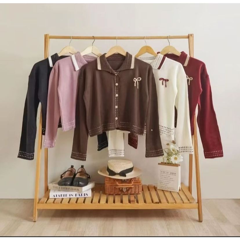 Lagi Hits Cardigan Rajut Wanita Korea Berkerah Pita – Manopo Blouse Lucu & Chic