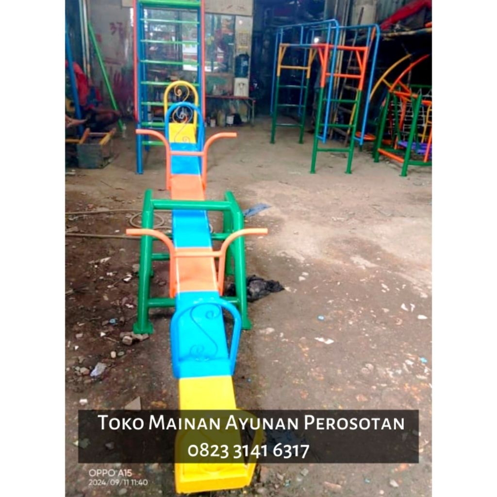 Jungkat - Jungkit - Jungkitan - Spring Rider - Playground Jungkat Jungkit - Playground Jungkitan - M