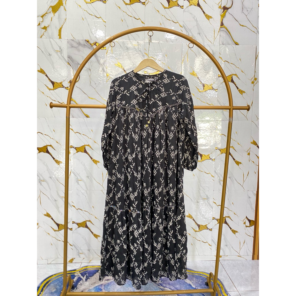 Midi Dress Bordir By SALVINA