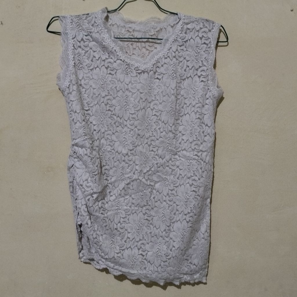 ZM83 Atasan brokat remaja Preloved