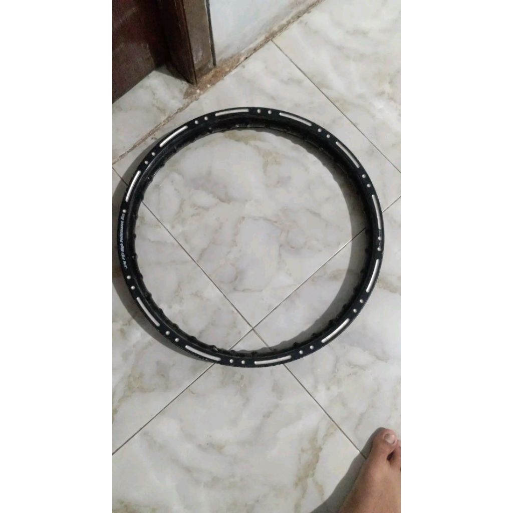 VELG JINFEI ALUMUNIUM ALLOY BUBUTAN MILING UKURAN 160 RING17