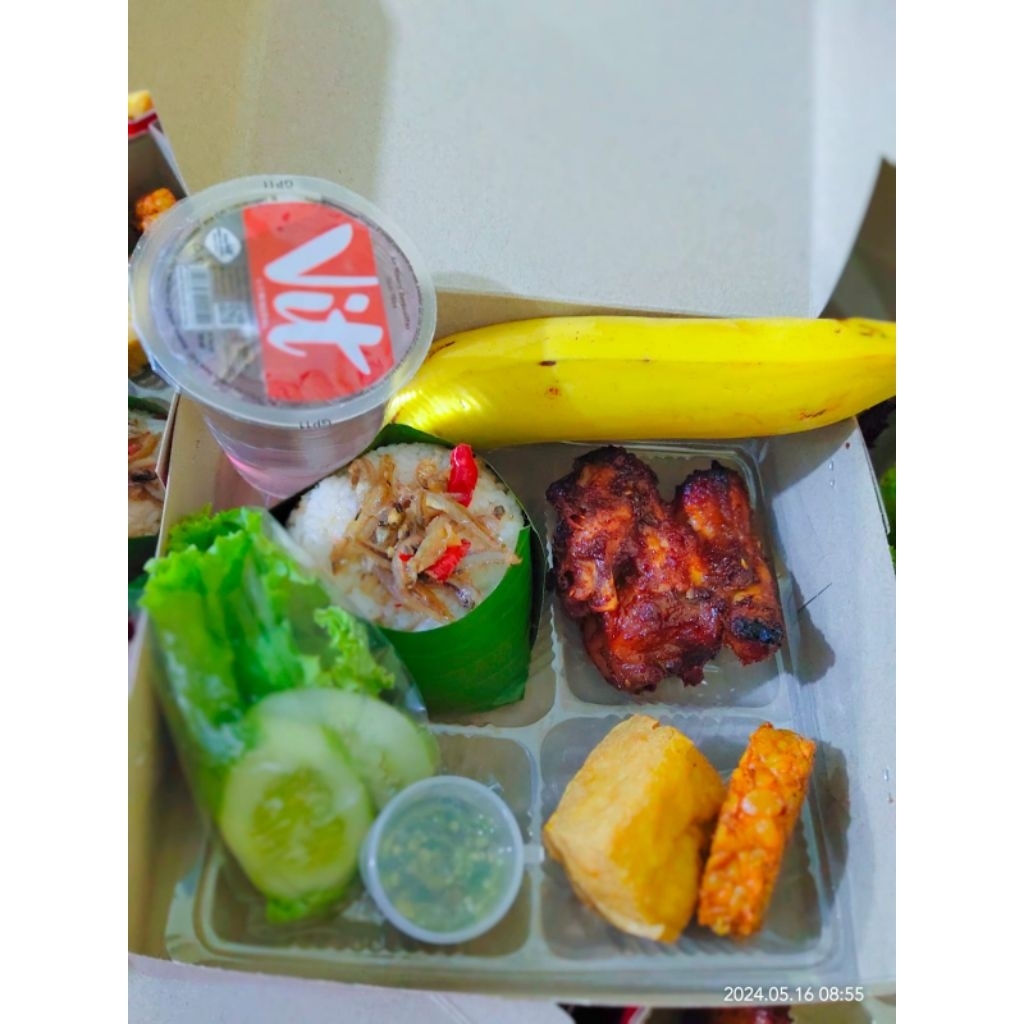 Nasi Box Enak/Ayam Bakar/Ayam goreng/Nasi Box murah/Paket Ayam Enak/Moista Rasa