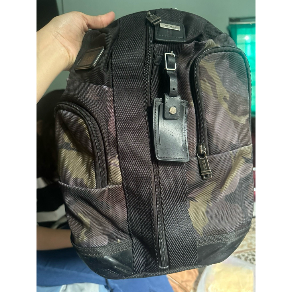 Preloved Tas TUMI