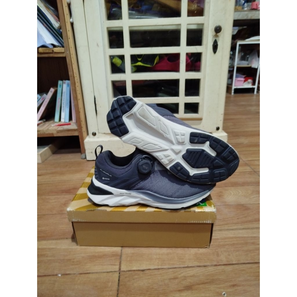 Sepatu Trekking Trail Run BOA K2 Flywalk Second Original 41, 26 cm Bekas Size 41inshole 26 cm Gore T