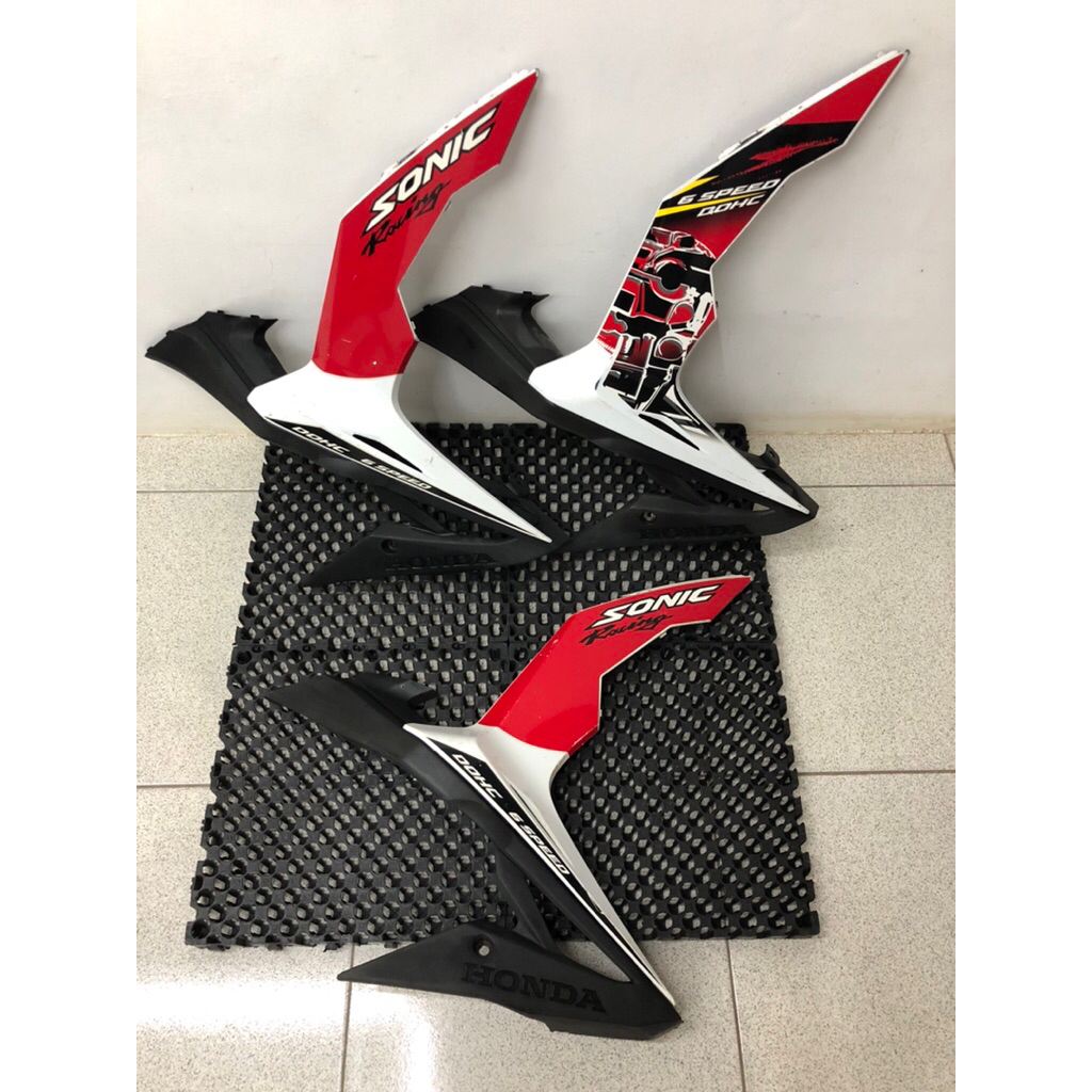 sayap atas bawah honda sonic 150r bagian kanan original copotan