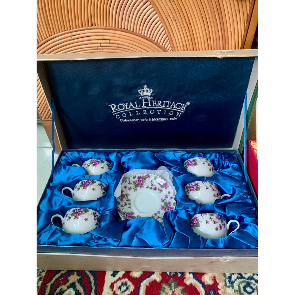 Royal Heritage Cangkir set