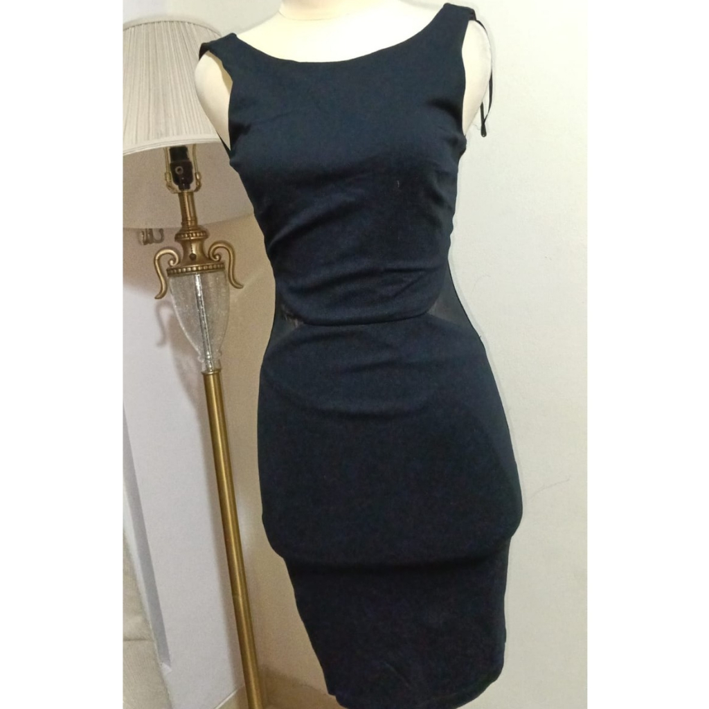 Dress Hitam mini