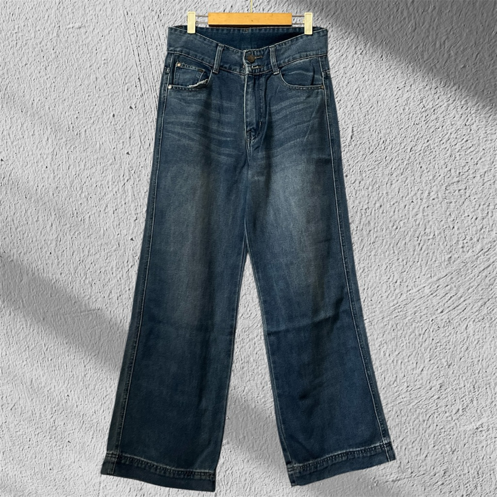 New Celana Jeans Jiniso Highwaist Reject Pabrik by Jiniso