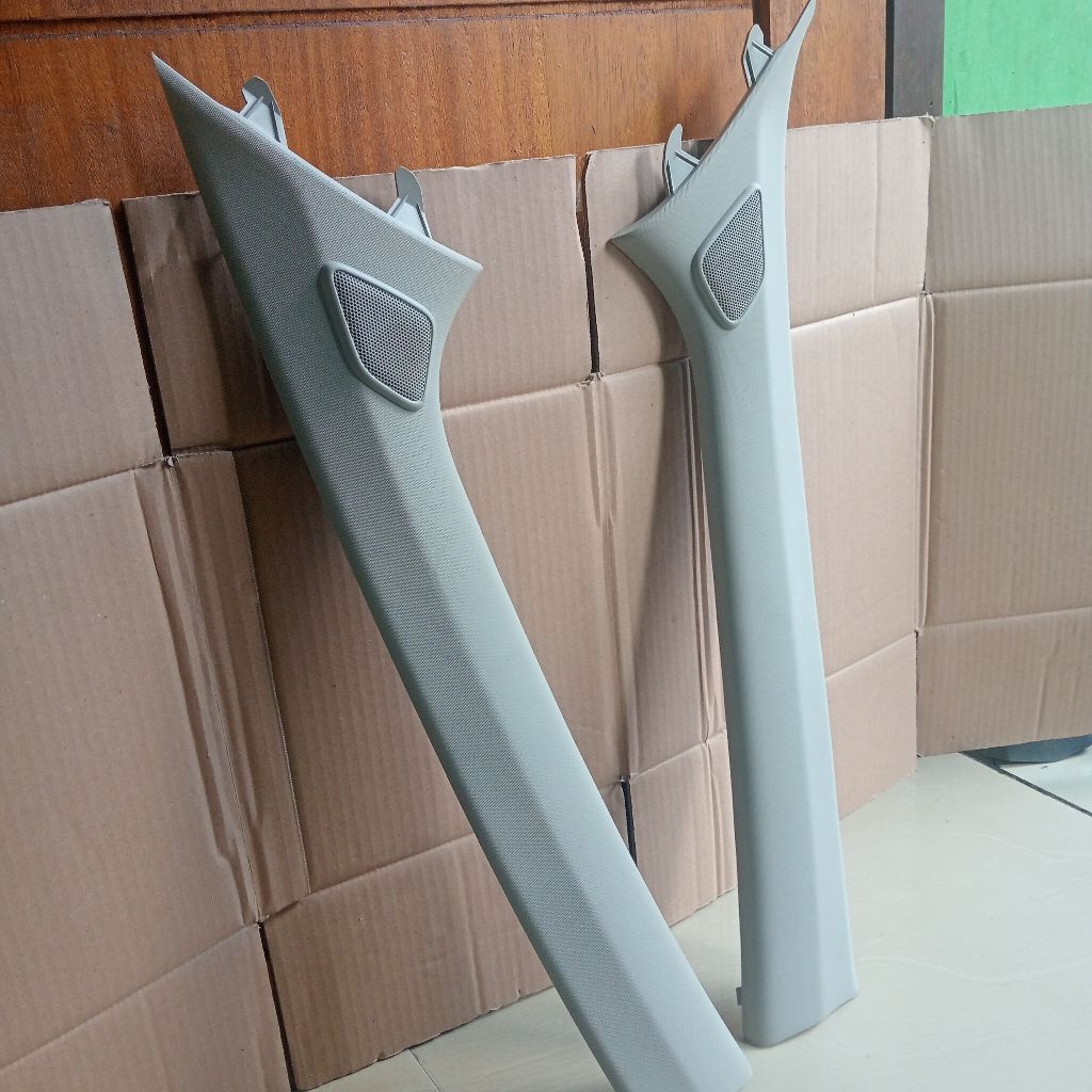 PILAR KACA DEPAN AVANZA VELOZ ORIGINAL 2012 - 2021