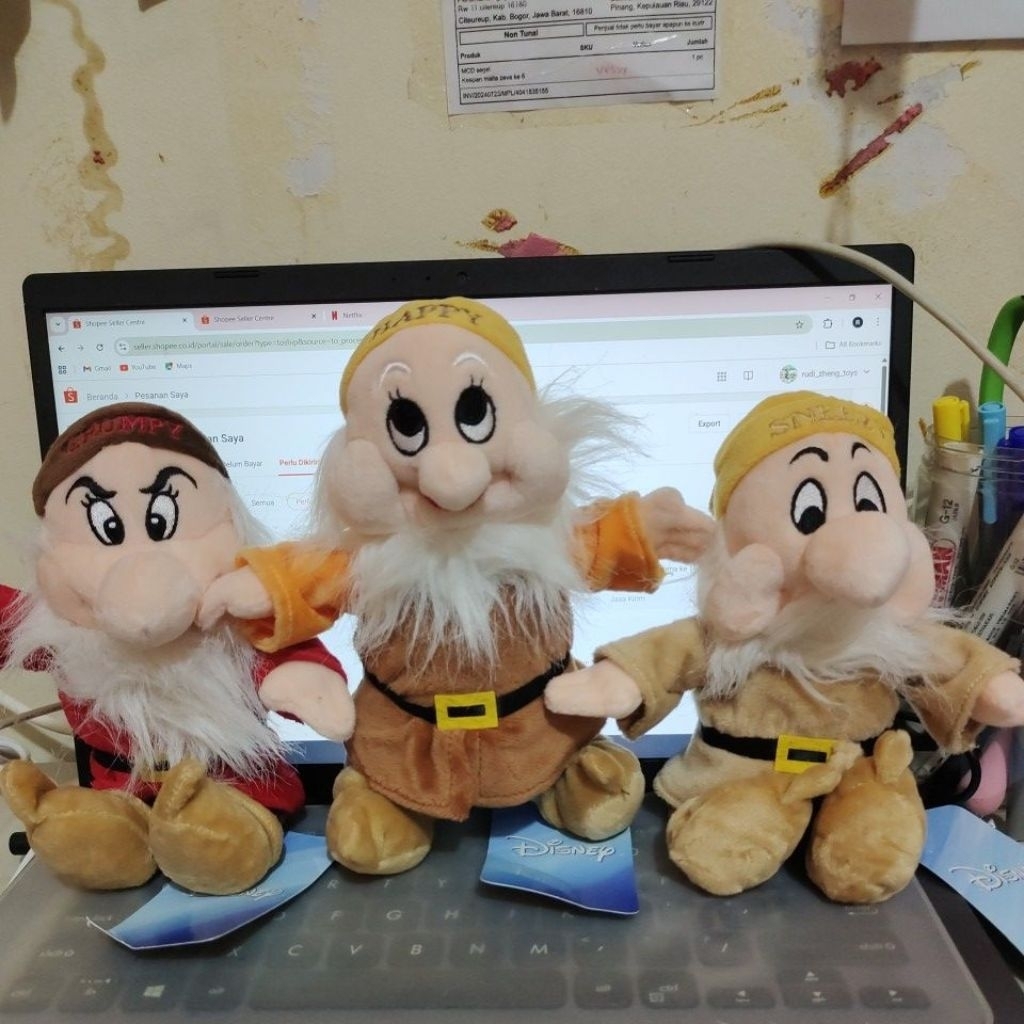 Kurcaci Boneka Disney
