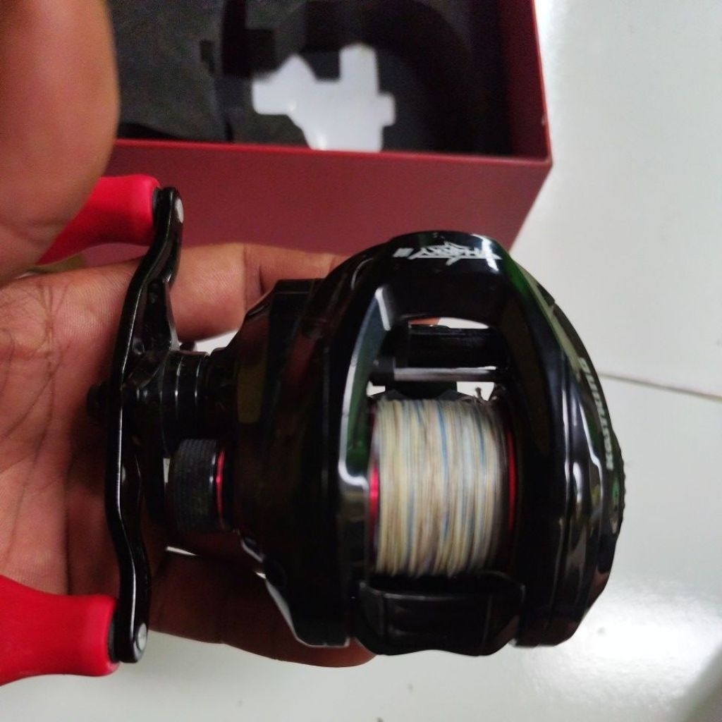 Reel BC kastking sharky iii
