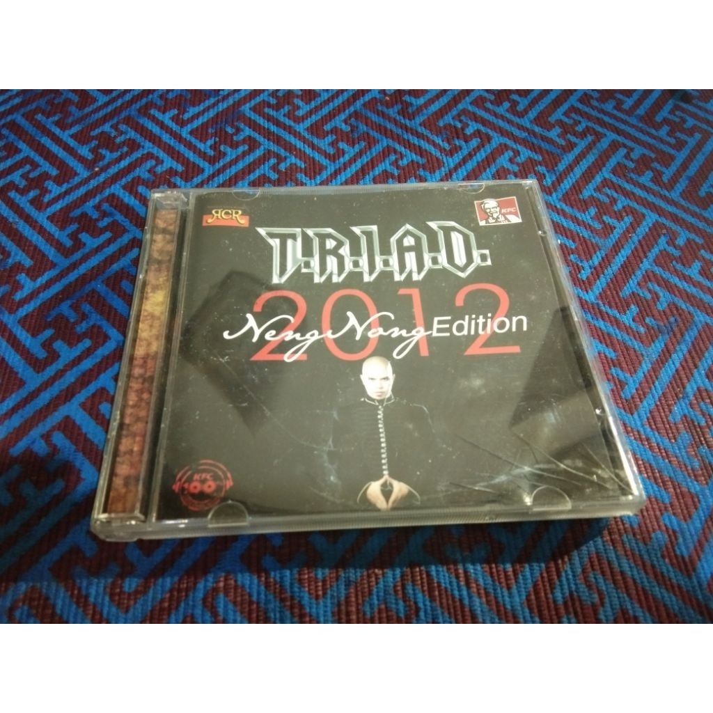 Cd Triad