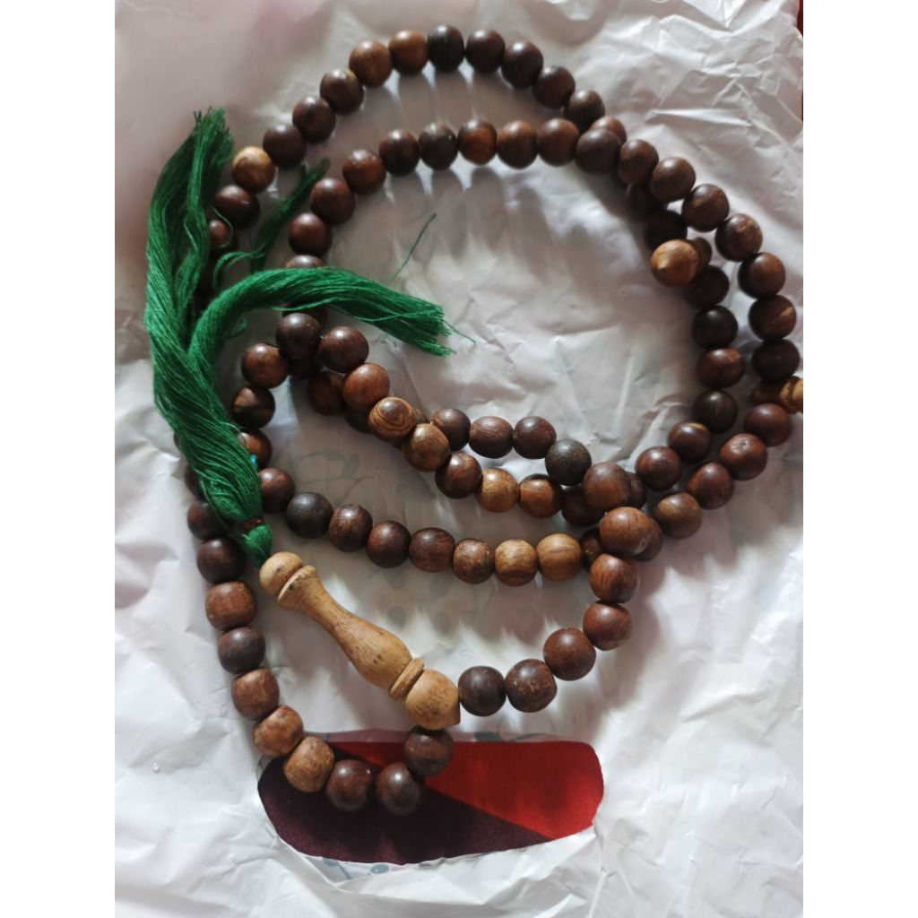 tasbih gaharu 10 mm