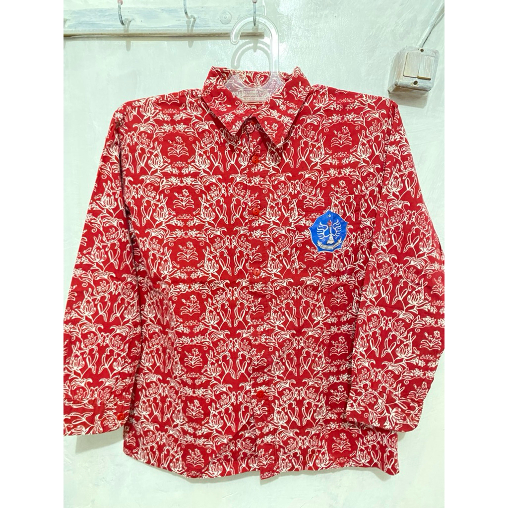 PRELOVED Baju Batik Seragam Sekolah