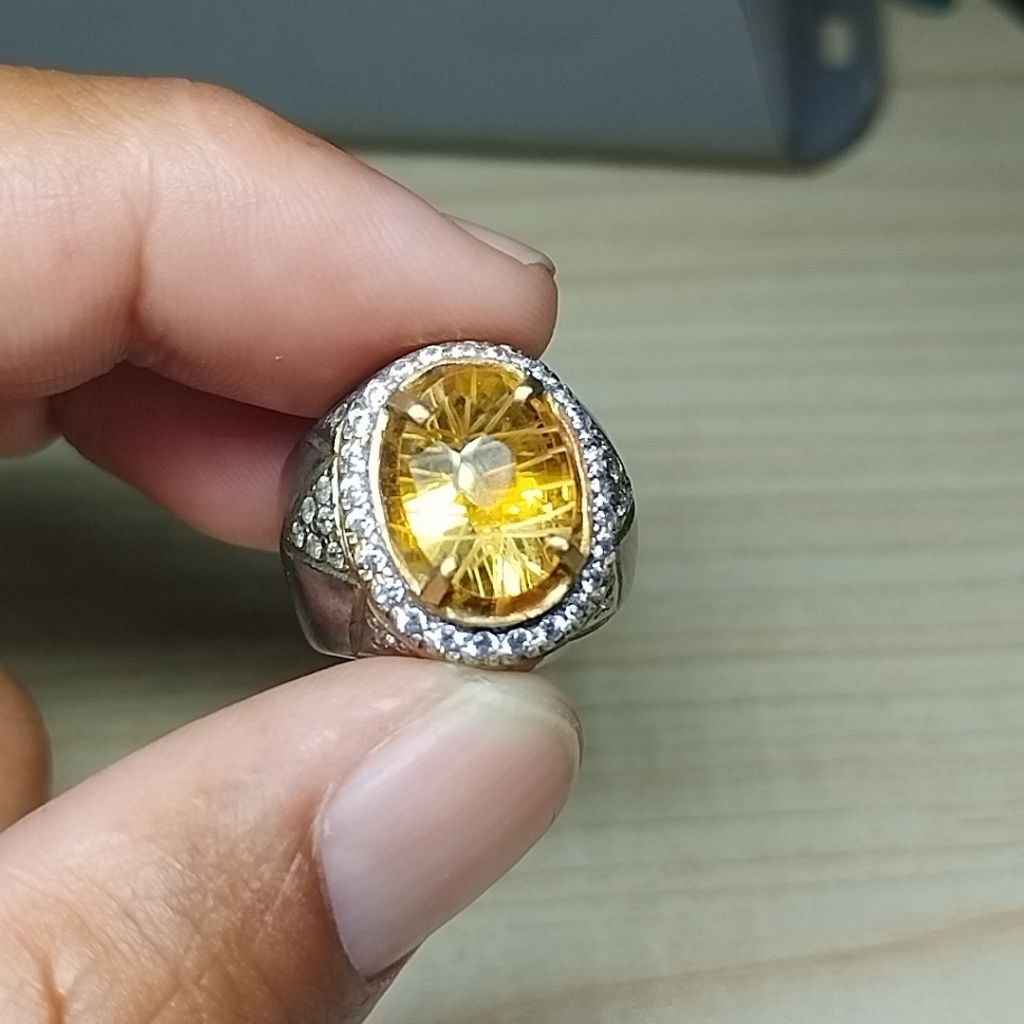 Natural Citrine (quartz) + Memo