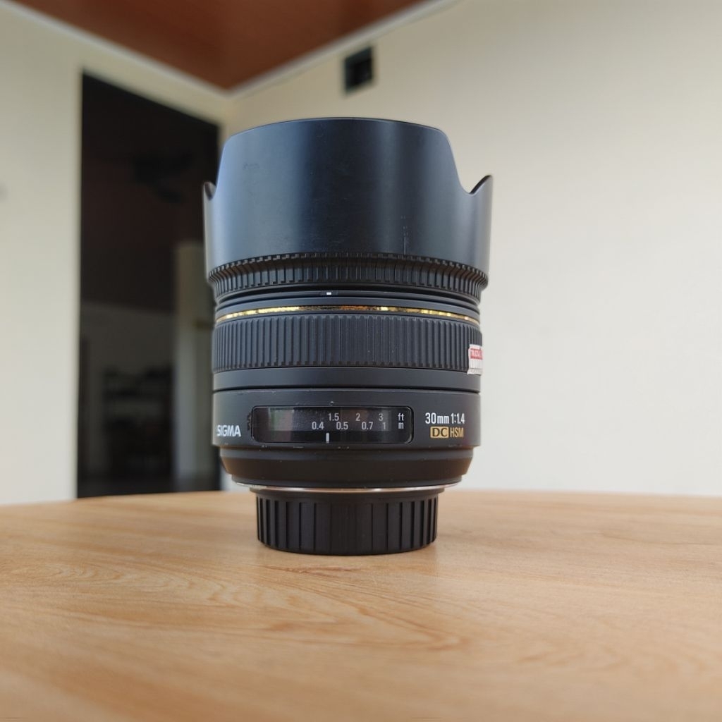 Sigma DC HSM 30mm F1.4 For Nikon apsc