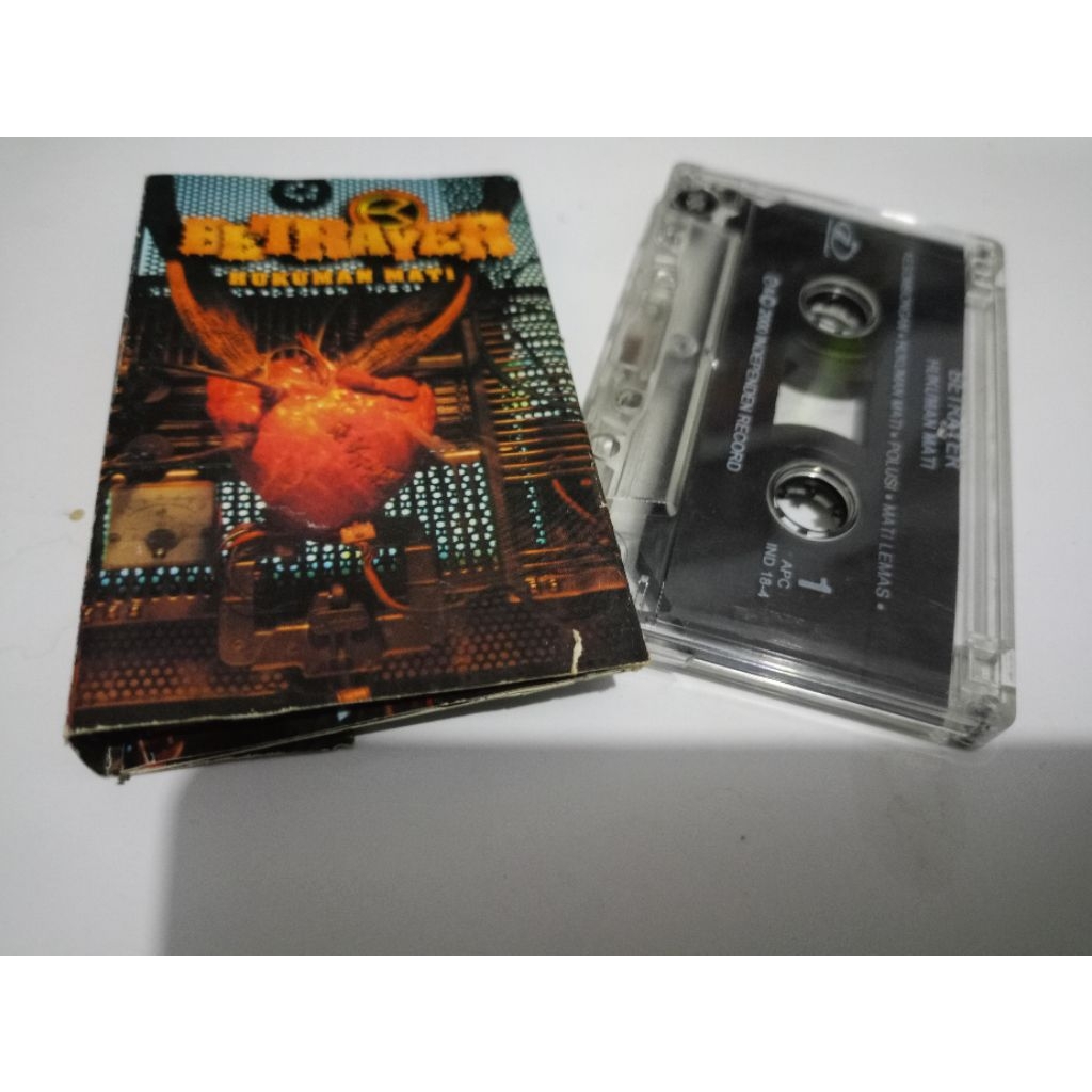 kaset betrayer - hukuman mati (Aquarius records)