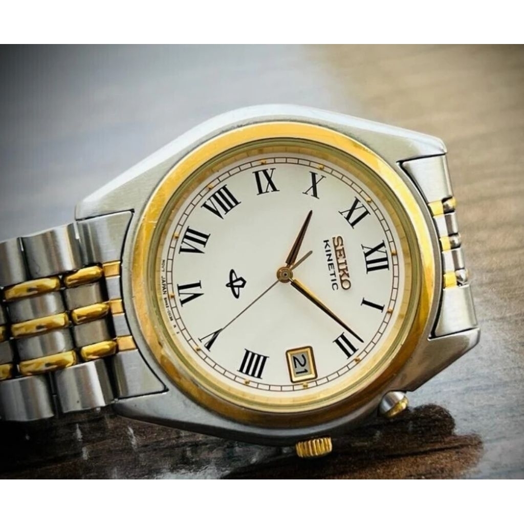 Vintage Seiko kinetic Slim
