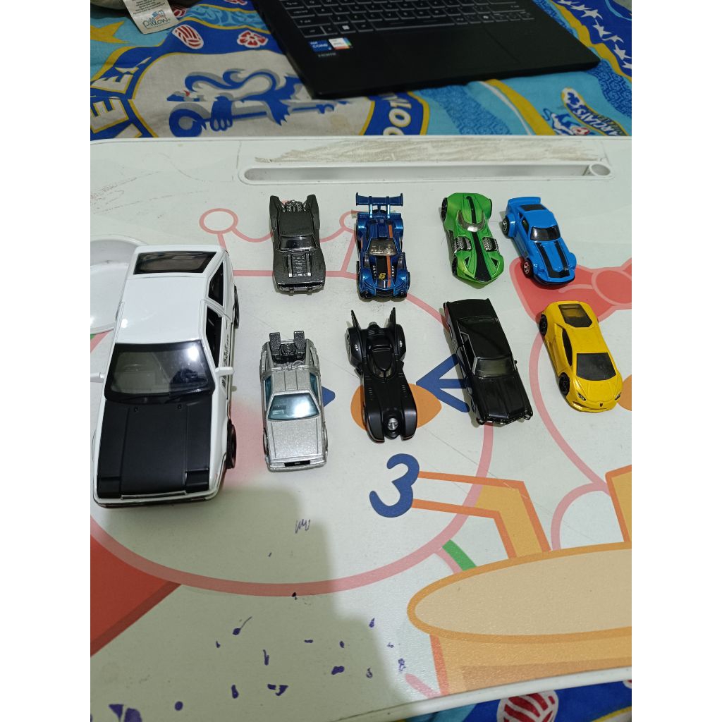 Diecast Take All hotwheels ,Tomica & Matchbox